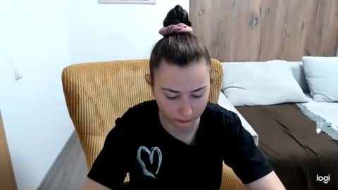 Snapshot of dianasmiey7 chatting on June 10, 2026, 8:46 am dianasmiey7 online show from June 10, 2026, 8:46 am