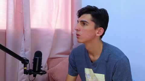 Ana  Leo online show from January 29, 2025, 11:41 am