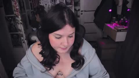 diasporaaa online show from November 1, 2025, 2:46 am