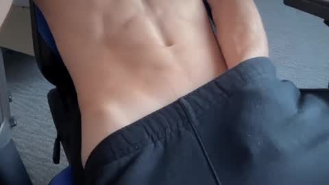 Snapshot of dickbboy19 chatting on September 9, 2025, 1:21 pm dickbboy19 online show from September 9, 2025, 1:21 pm