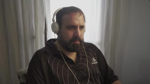 Snapshot of dicristalino chatting on June 13, 2026, 2:37 pm Cristian Dipolino online show from June 13, 2026, 2:37 pm