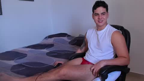 DIEGO CAZAS online show from June 25, 2026, 5:17 pm