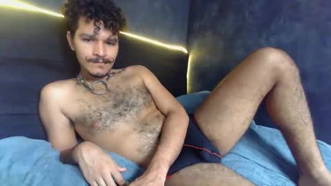 diemond_latinx98 online show from February 13, 2026, 4:03 pm