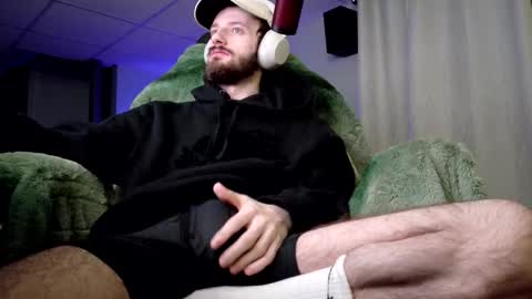 digbicknik online show from January 12, 2026, 3:34 am