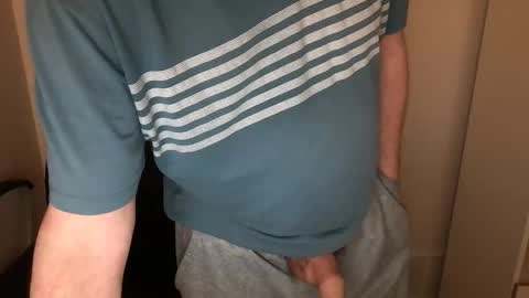 Snapshot of diki3333333333 chatting on March 27, 2026, 3:34 am Nick online show from March 27, 2026, 3:34 am