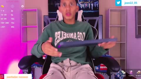 Snapshot of dilam_alfonzo chatting on January 26, 2025, 8:23 pm Dilan online show from January 26, 2025, 8:23 pm