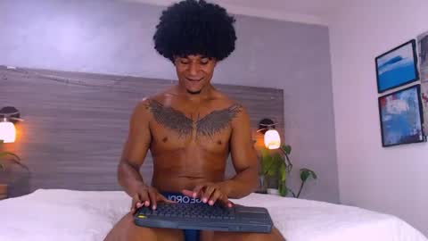dilan_hall online show from June 11, 2026, 6:06 pm