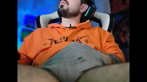 dimas22222 online show from February 4, 2025, 2:07 am