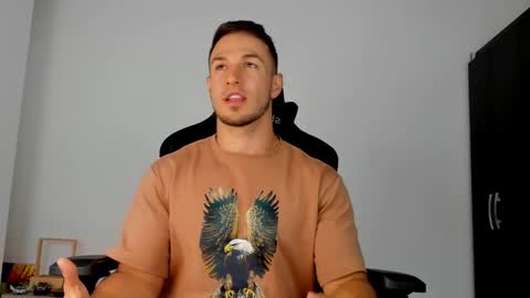 Snapshot of dimitricaruso chatting on March 4, 2025, 10:38 pm dimitricaruso online show from March 4, 2025, 10:38 pm