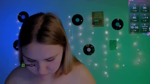 dina_bloom online show from March 6, 2026, 8:27 pm