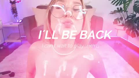   online show from December 22, 2024, 3:33 pm