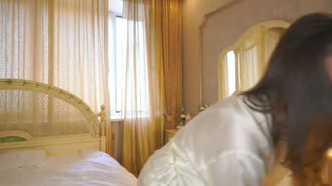 Dina and ill be glad to be here with you follow to me  online show from April 9, 2026, 8:31 am