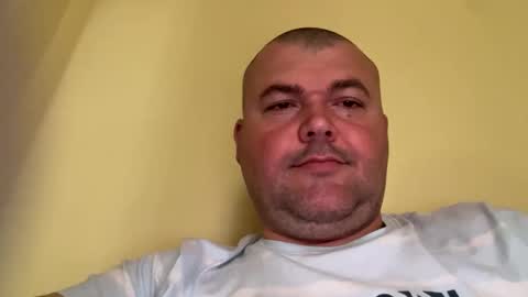 Snapshot of dinodinoxxx chatting on June 5, 2026, 7:03 am dinodinoxxx online show from June 5, 2026, 7:03 am