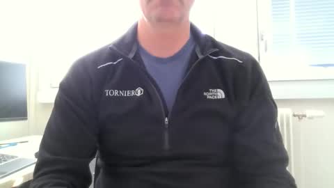 Snapshot of dionysos6510 chatting on November 5, 2025, 10:04 am dionysos6510 online show from November 5, 2025, 10:04 am