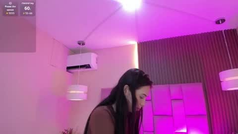 Snapshot of diosa_cristal chatting on April 28, 2026, 3:11 am Cristal online show from April 28, 2026, 3:11 am