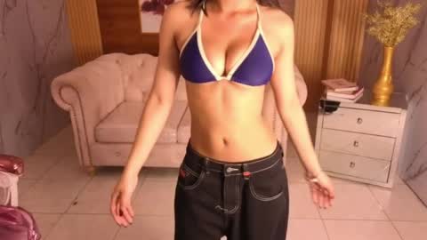 Snapshot of diosa_idin_s1 chatting on May 8, 2026, 8:36 pm Diosa online show from May 8, 2026, 8:36 pm