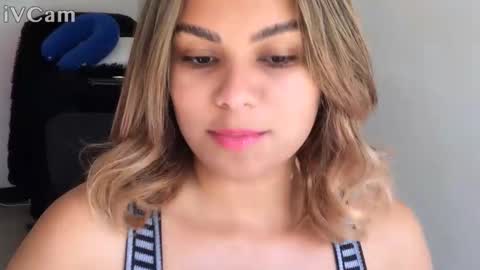 Snapshot of diosadeluniverso_ chatting on October 17, 2025, 5:59 pm diosadeluniverso_ online show from October 17, 2025, 5:59 pm