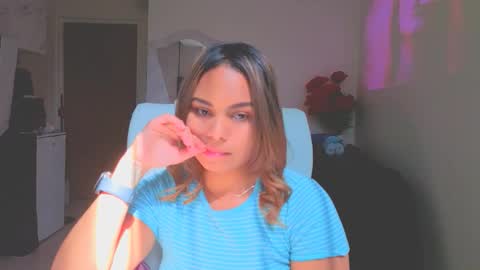 Snapshot of diosadeluniverso_ chatting on December 17, 2025, 5:52 pm diosadeluniverso_ online show from December 17, 2025, 5:52 pm