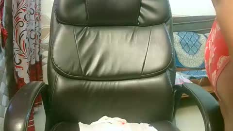 Snapshot of dipa2345 chatting on October 9, 2025, 4:54 am dipa2345 online show from October 9, 2025, 4:54 am