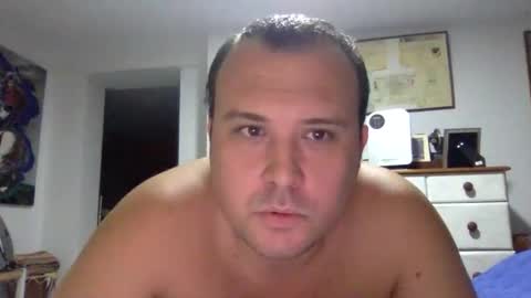 dirme online show from October 14, 2025, 6:09 pm