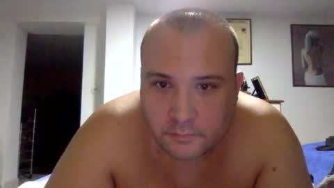 dirme online show from November 3, 2025, 8:54 pm