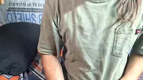 dirtmcgirt82 online show from April 5, 2026, 2:42 am