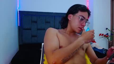 dirty model online show from September 10, 2025, 7:19 am