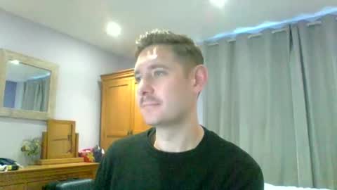 Exhibitionist Ben online show from November 10, 2025, 12:37 pm