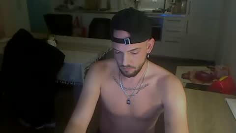 Snapshot of dirtylove25 chatting on May 20, 2026, 5:08 pm Dirtynight online show from May 20, 2026, 5:08 pm