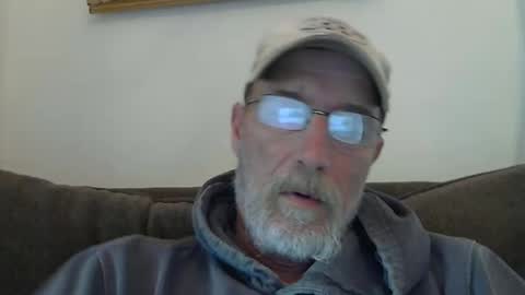 Snapshot of dirtynastyoldman chatting on March 7, 2025, 7:05 pm dirtynastyoldman online show from March 7, 2025, 7:05 pm