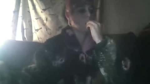 Snapshot of dirtyxhippie21 chatting on January 19, 2026, 3:10 am Crystal online show from January 19, 2026, 3:10 am