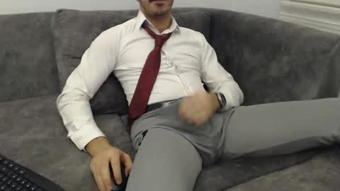 dirtyybooyy77 online show from February 13, 2026, 12:06 am