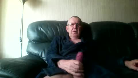 Snapshot of discovery63 chatting on March 4, 2026, 10:32 am discovery63 online show from March 4, 2026, 10:32 am