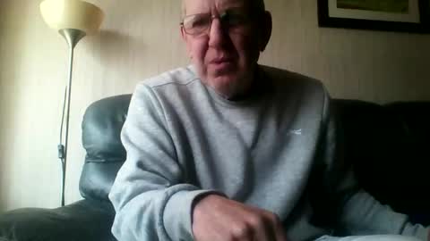 Snapshot of discovery63 chatting on March 5, 2026, 12:12 pm discovery63 online show from March 5, 2026, 12:12 pm