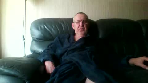 Snapshot of discovery63 chatting on March 8, 2026, 11:03 am discovery63 online show from March 8, 2026, 11:03 am