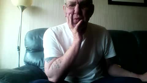 Snapshot of discovery63 chatting on March 27, 2026, 12:05 pm discovery63 online show from March 27, 2026, 12:05 pm