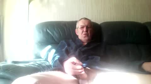 Snapshot of discovery63 chatting on March 31, 2026, 10:04 am discovery63 online show from March 31, 2026, 10:04 am