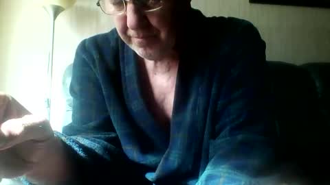 Snapshot of discovery63 chatting on April 5, 2026, 10:12 am discovery63 online show from April 5, 2026, 10:12 am