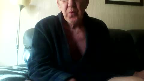 Snapshot of discovery63 chatting on April 10, 2026, 10:31 am discovery63 online show from April 10, 2026, 10:31 am