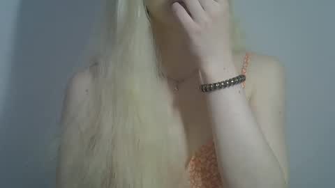 DitaVirraX online show from February 20, 2026, 12:05 pm