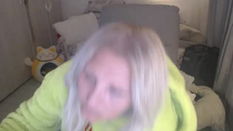 Alexxa online show from April 29, 2026, 6:47 pm