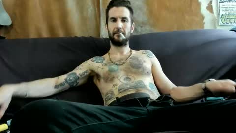 divinedimi online show from April 22, 2026, 3:57 pm