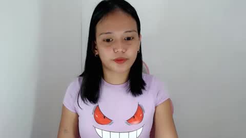 Crystal mae online show from April 29, 2026, 1:15 pm