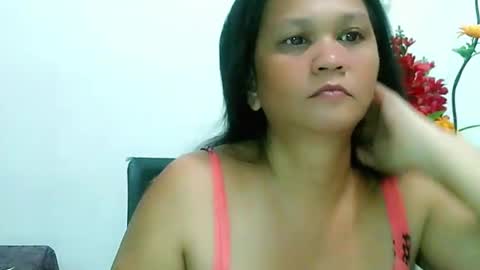 Snapshot of divinegrace10 chatting on January 3, 2025, 9:26 pm     Divine Grace Close To Your Hear online show from January 3, 2025, 9:26 pm