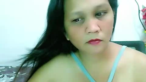 Snapshot of divinegrace10 chatting on January 4, 2025, 5:37 am     Divine Grace Close To Your Hear online show from January 4, 2025, 5:37 am