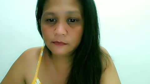 Snapshot of divinegrace10 chatting on February 17, 2025, 7:04 am     Divine Grace Close To Your Hear online show from February 17, 2025, 7:04 am