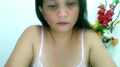 Snapshot of divinegrace10 chatting on February 19, 2025, 3:27 pm     Divine Grace Close To Your Hear online show from February 19, 2025, 3:27 pm