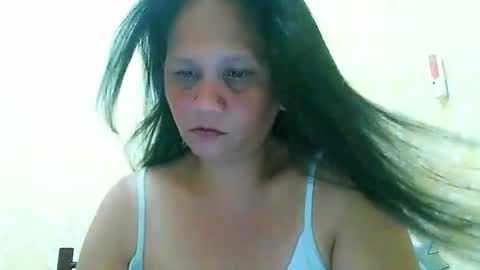 Snapshot of divinegrace10 chatting on October 20, 2025, 5:30 am     Divine Grace Close To Your Hear online show from October 20, 2025, 5:30 am