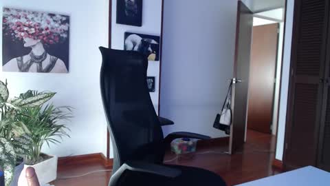 Hera online show from February 10, 2026, 12:20 pm