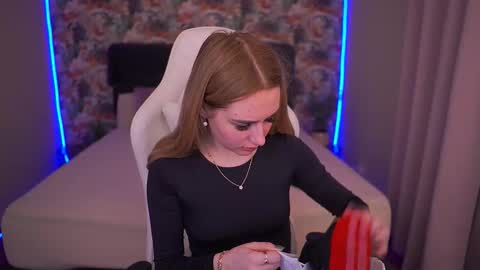 Snapshot of divinejasss chatting on March 3, 2026, 8:59 pm DivineJasss online show from March 3, 2026, 8:59 pm